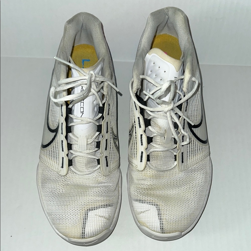 Nike Metcon White and Black training Shoes size 10 us